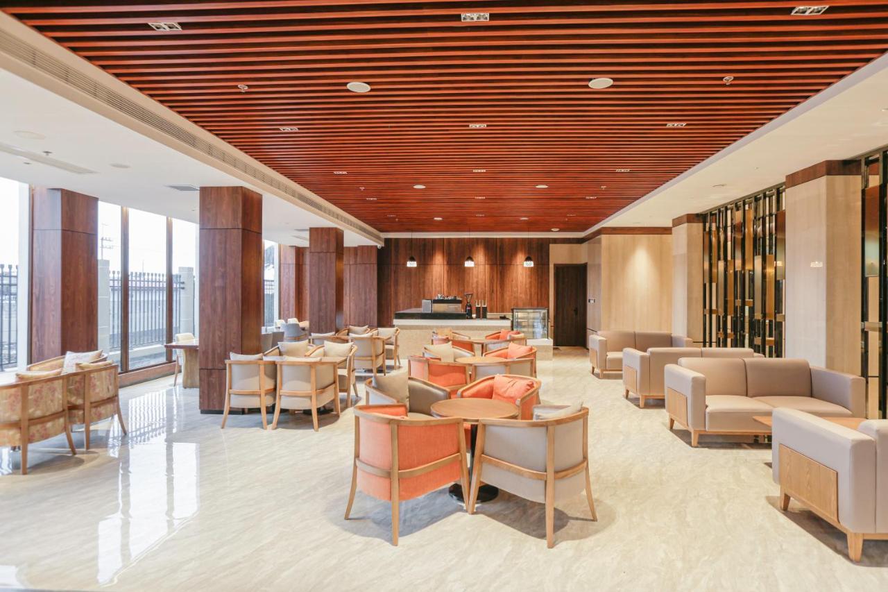 Hotel Casiana & Events Center Tagaytay Managed By Hii Tagaytay City Eksteriør bilde